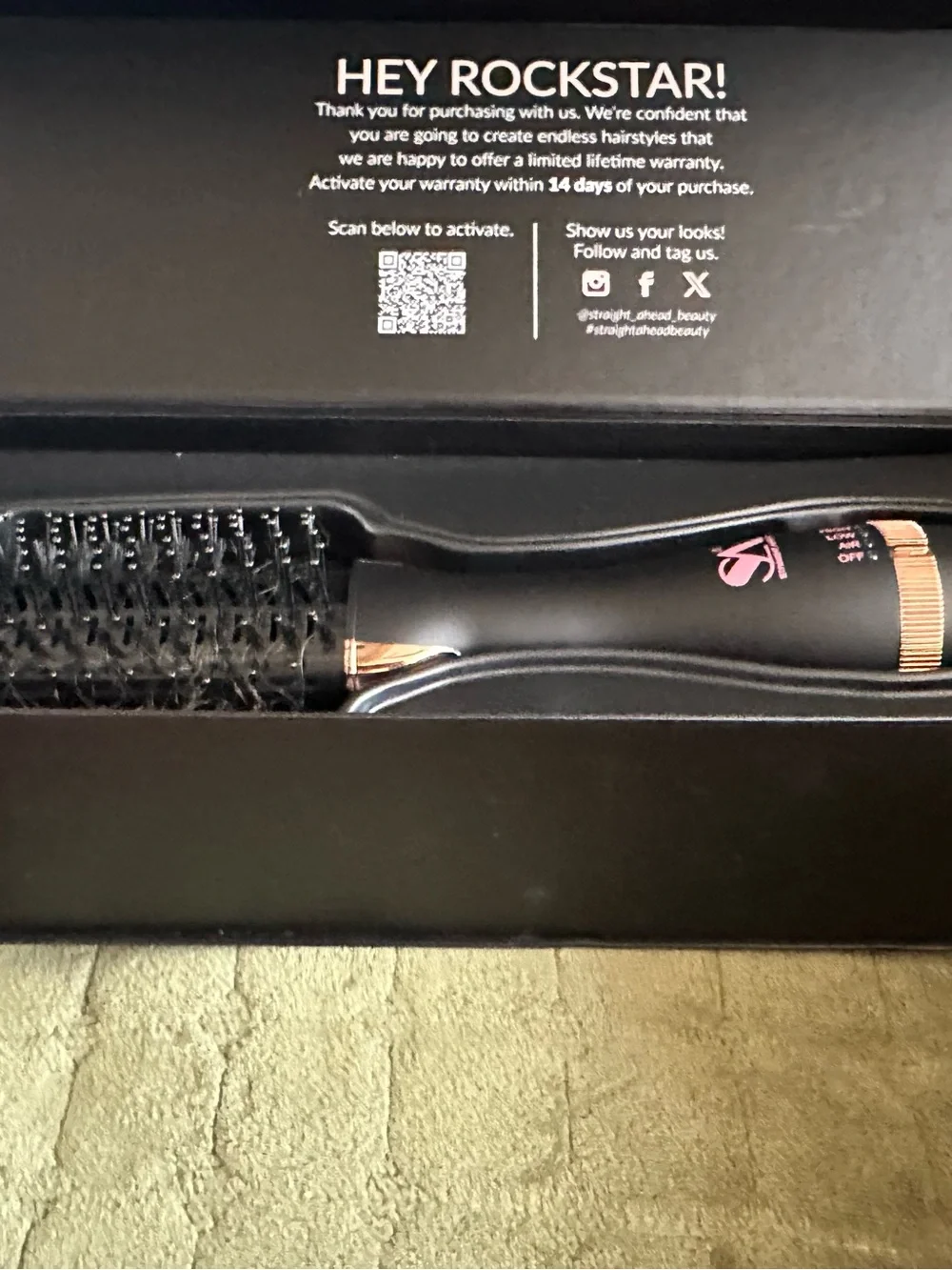 2-in-1 Infrared Air Styler Brush - Black